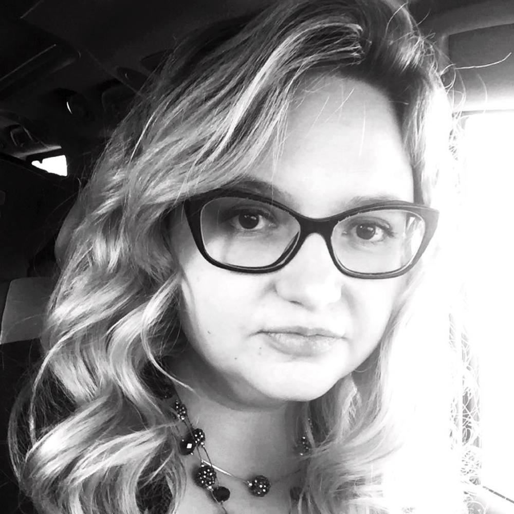 Meet your Posher, Kelly